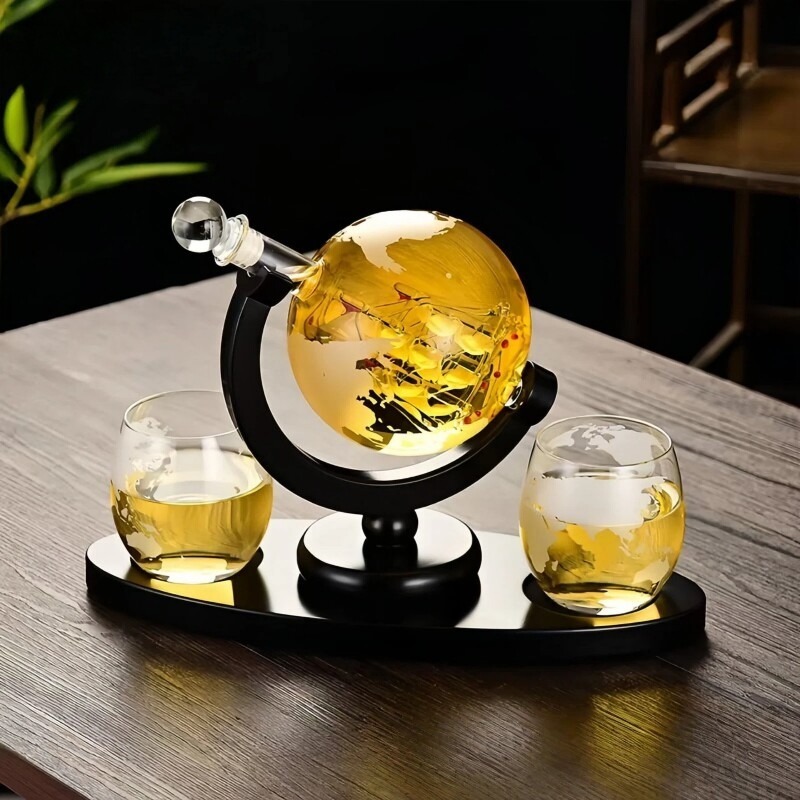 Decorative Globe Wine Decanter - огляд і ціна Home Bar Set
